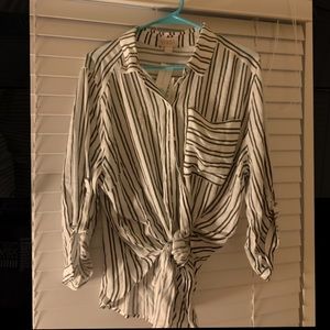 NWT / VIXBE Thompkins White & Blue Pinstripe Button Up Tie Front Shirt